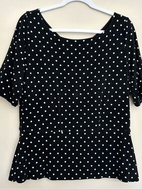 White House Black Market Women’s Black & White Polka Dot Short Sleeve Top